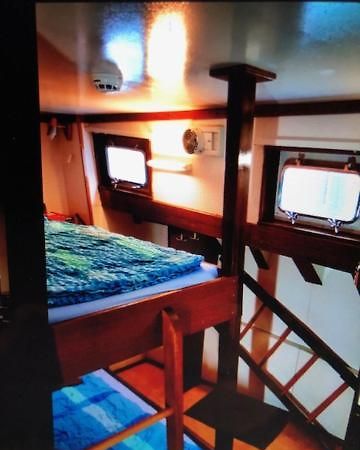 Schiff Ahoy, Hotelschiff, Hausboot, Boot, Passagierschiff Stuttgart Kültér fotó